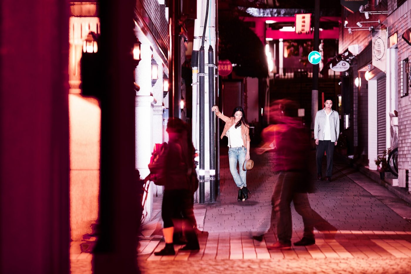 Night in Cherry Red - Japanischer Fotograf Kazunori Nagashima