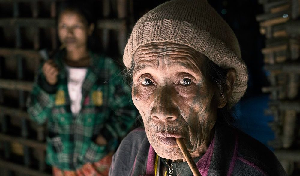 Die tätowierten Frauen der Chin in Myanmar