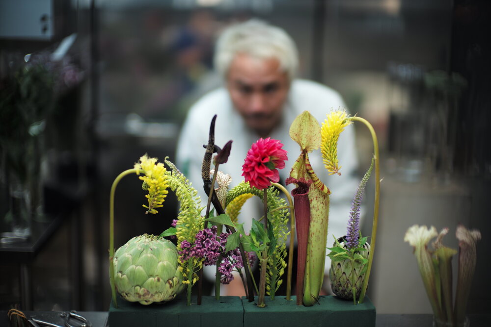 Azuma Makoto - experimentelle Blumenkunst aus Japan